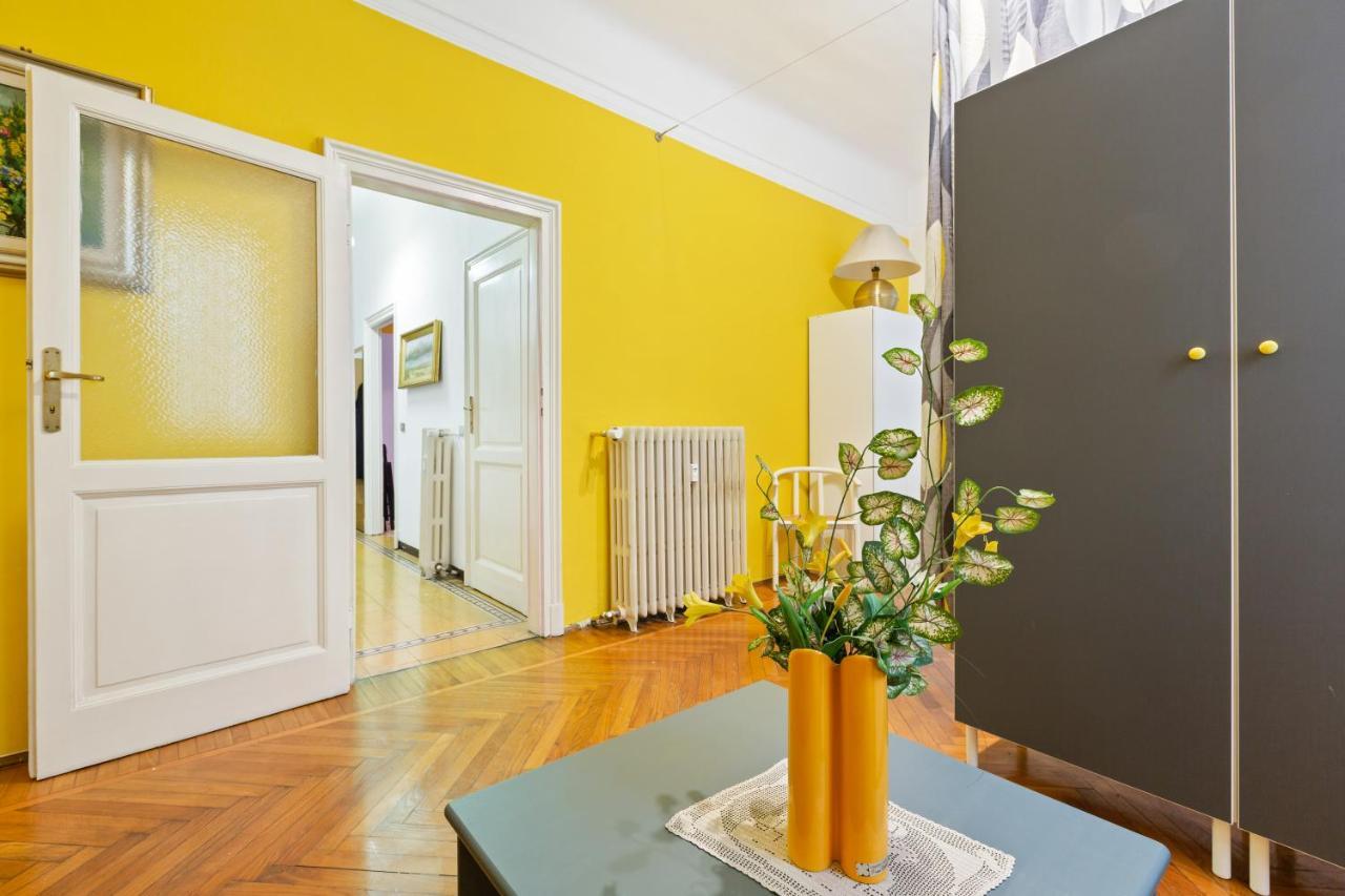 Loreto Courtyard Apartment Milano Exterior foto